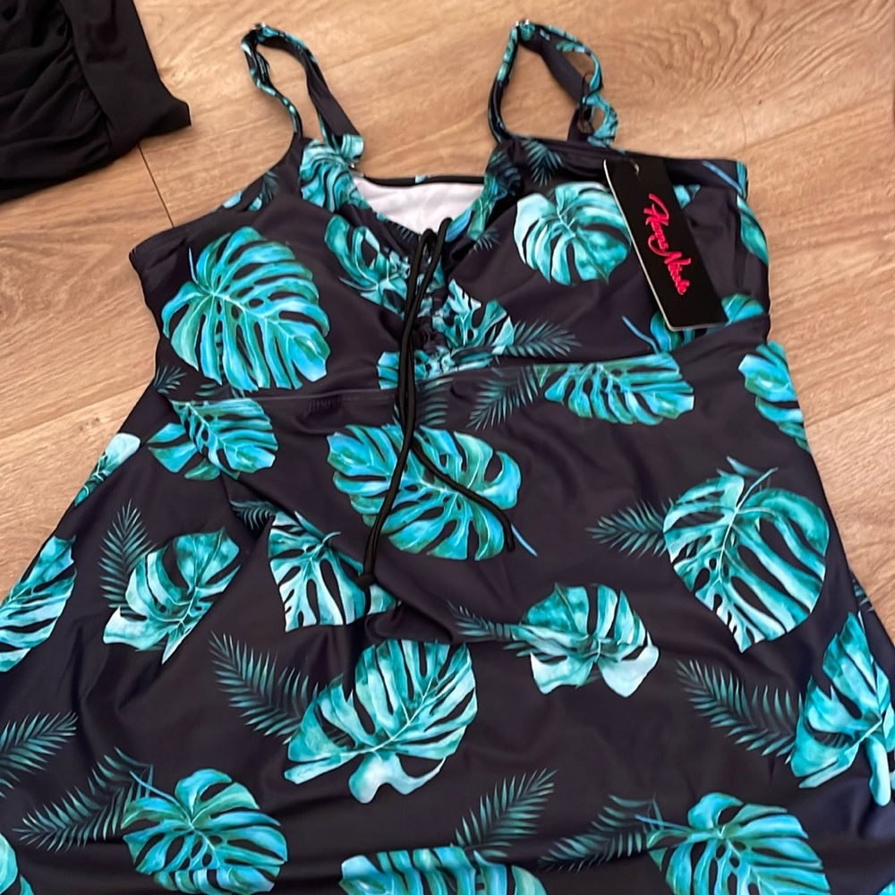 Bathing suit top for women